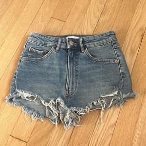 Zara Jean Short